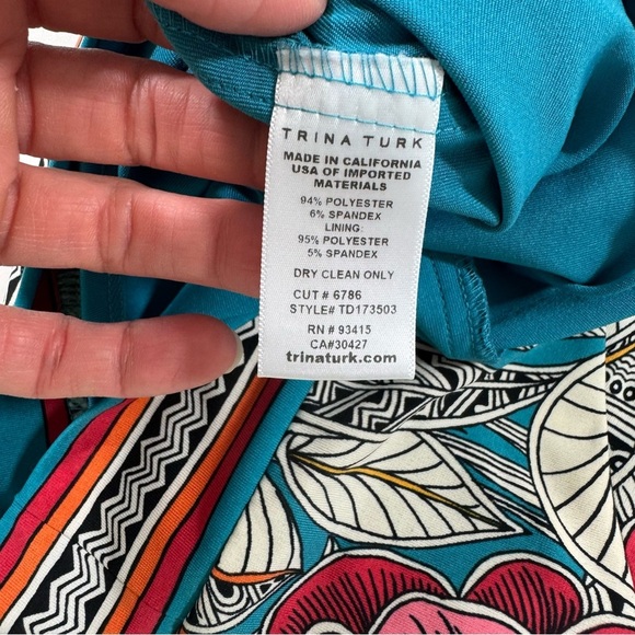 Trina Turk Macee Via Lola Print Dress - Picture 5 of 7